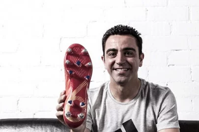 Xavi Predator Soloporteros 01.webp